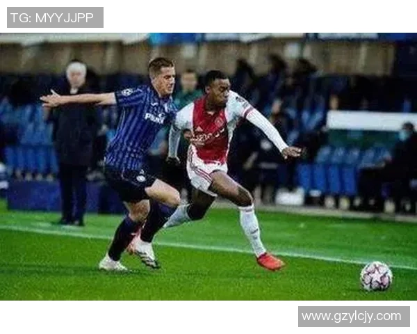 查尔顿与威科姆激战正酣比分揭晓引发球迷热议 查尔顿与威科姆激战正酣比分揭晓引发球迷热议